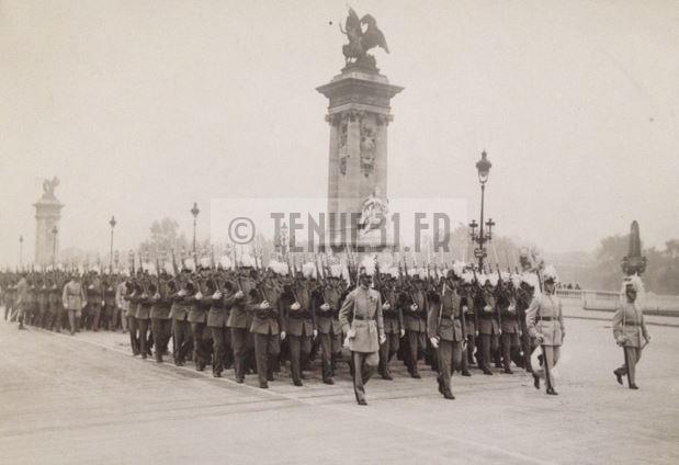 Uniforme grande tenue officier français modèle 31 1931 tenue31.fr Ecole Spéciale Militaire Saint-Cyr.