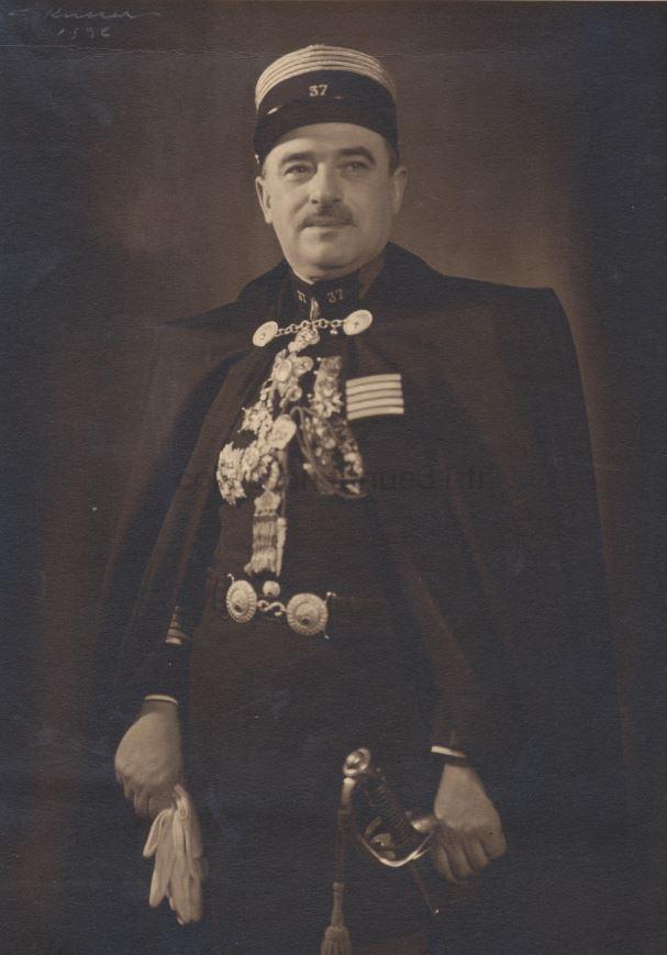 Colonel Lambert Rdf Infanterie. Histoire et uniformes des officiers de 1918 à 1940.